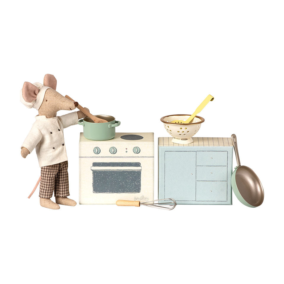 MAILEG MINI KITCHEN AND COOKING SET — Pickle Papers